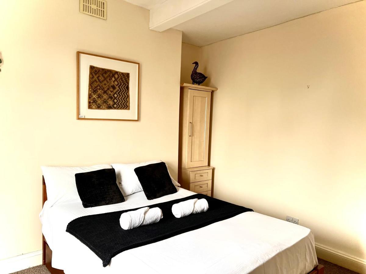 Aldgate Holiday Rooms Лондон Екстер'єр фото