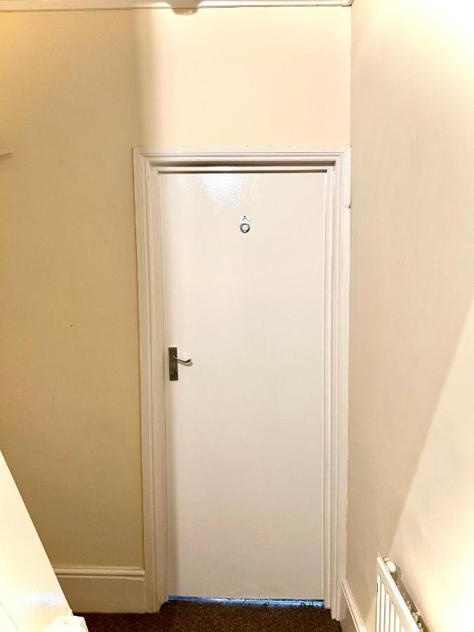 Aldgate Holiday Rooms Лондон Екстер'єр фото