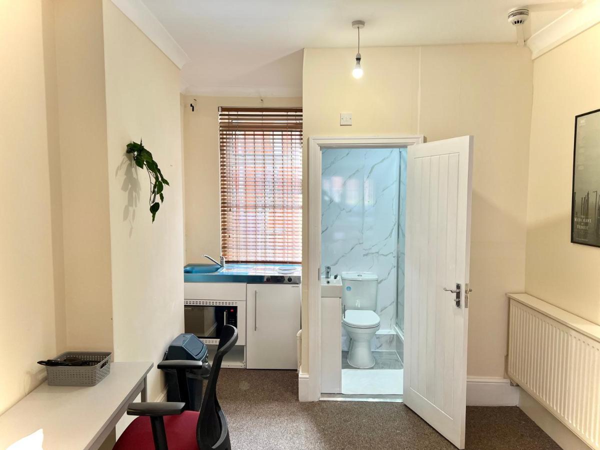Aldgate Holiday Rooms Лондон Екстер'єр фото